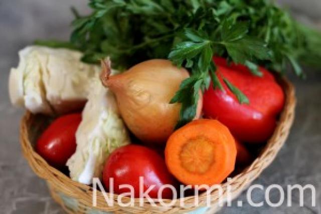 Salad kubis dengan paprika dan tomat untuk musim dingin Salad mentimun tomat paprika wortel bumbu kubis