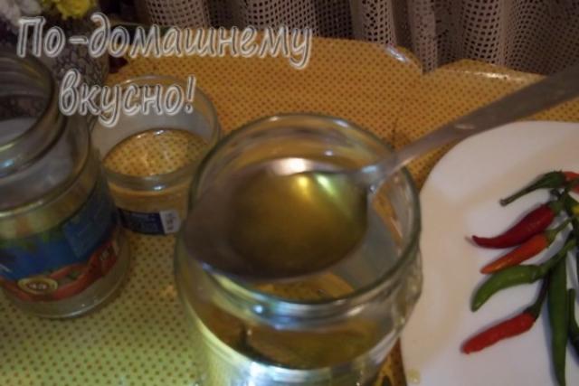 Острый перец маринованный на зиму - простой рецепт с медом Как солить горький перец с медом