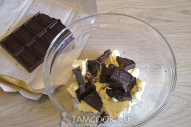 Brownies dalam slow cooker - untuk gigi manis cokelat!